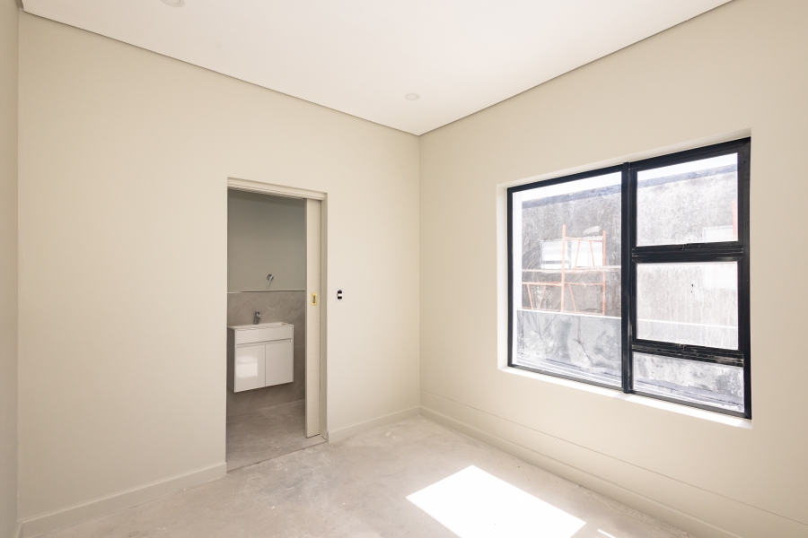 4 Bedroom Property for Sale in Sandown Western Cape